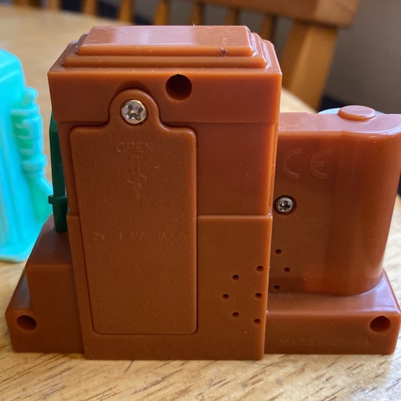 Adventure Force Ultimate Dino Garage Replacement Part Piece Working Gas Station - Picture 13 of 16